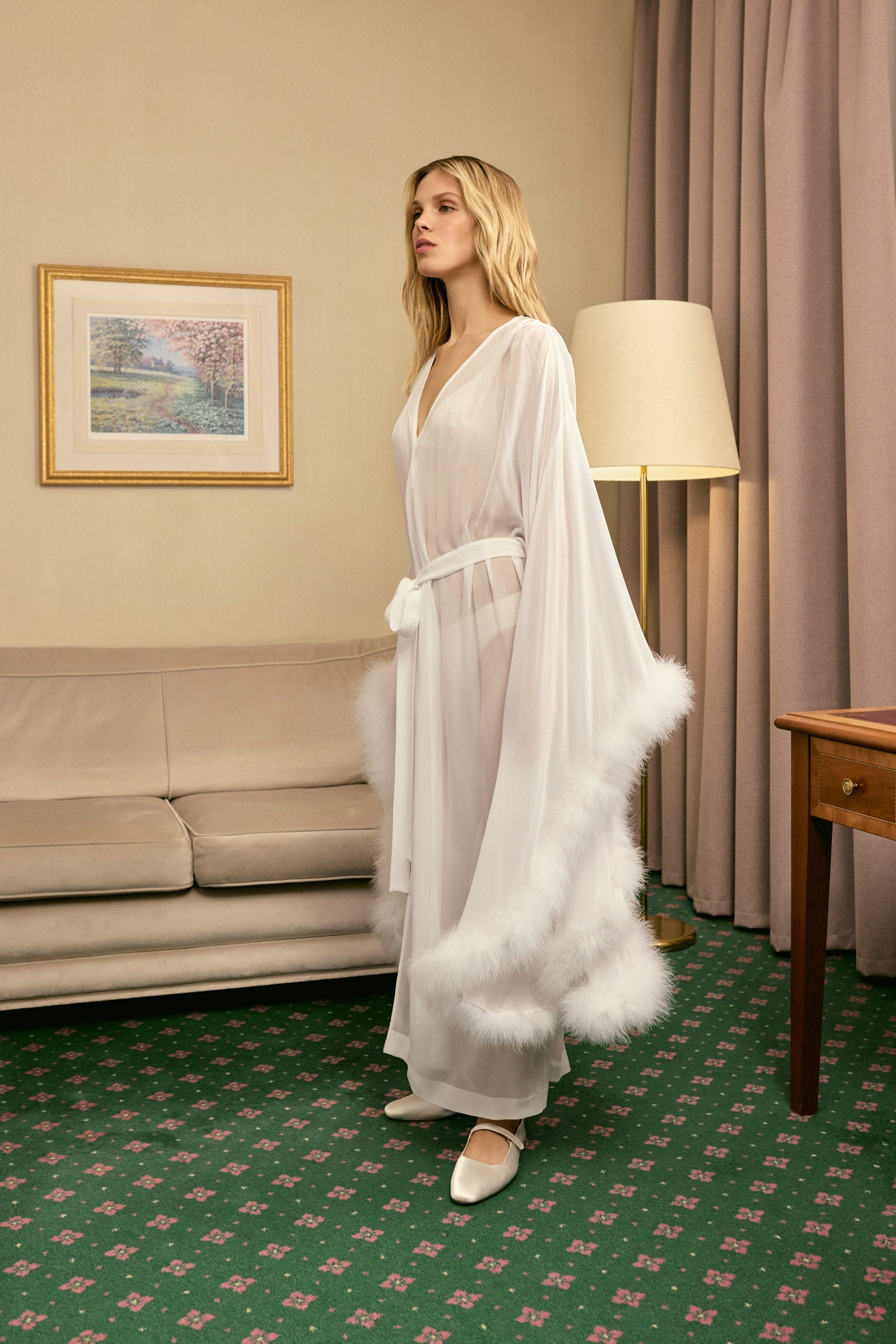 Халат Afrodita у Білому