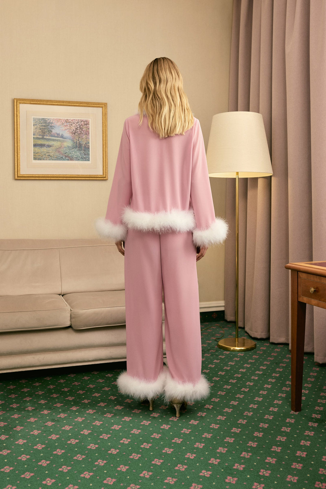 Костюм Afrodita у рожевому