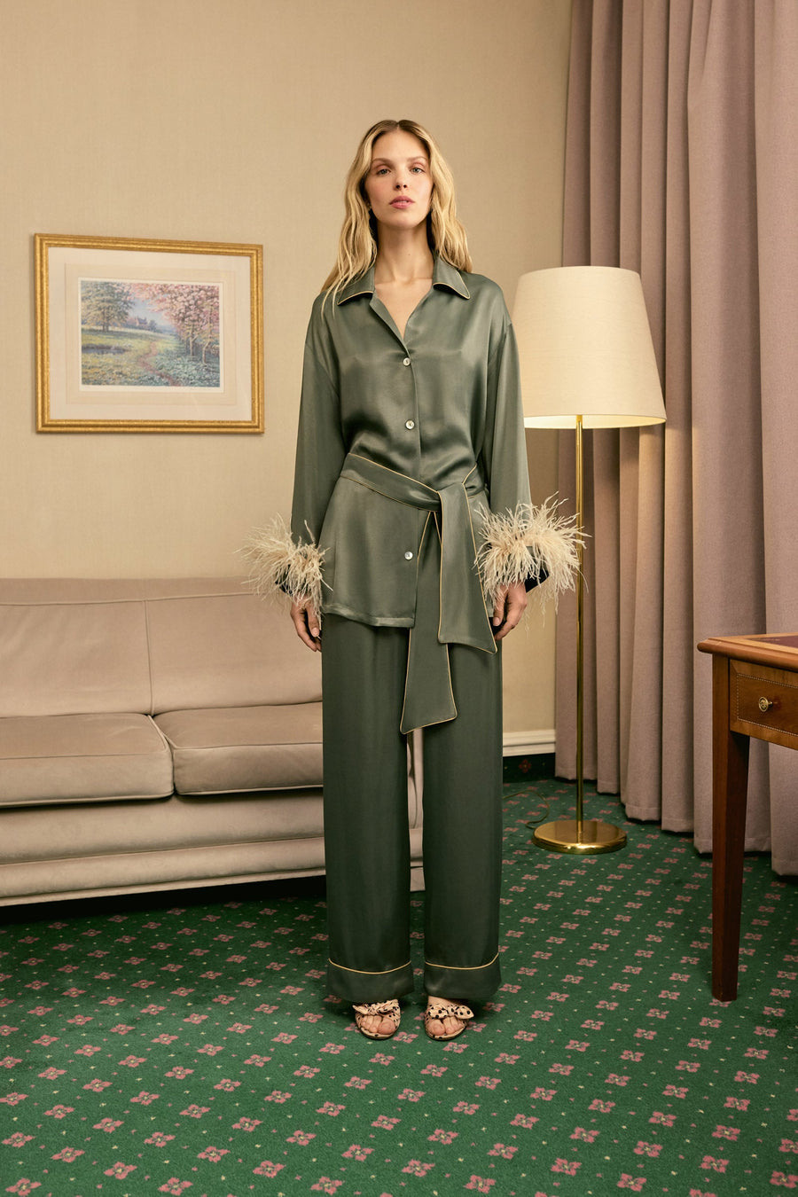 Комплект Miss Cat зі знімним пір'ям у Зеленому