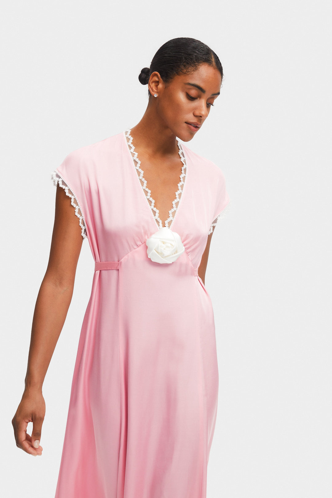 Атласна Сукня The Genus Rosa у Рожевому